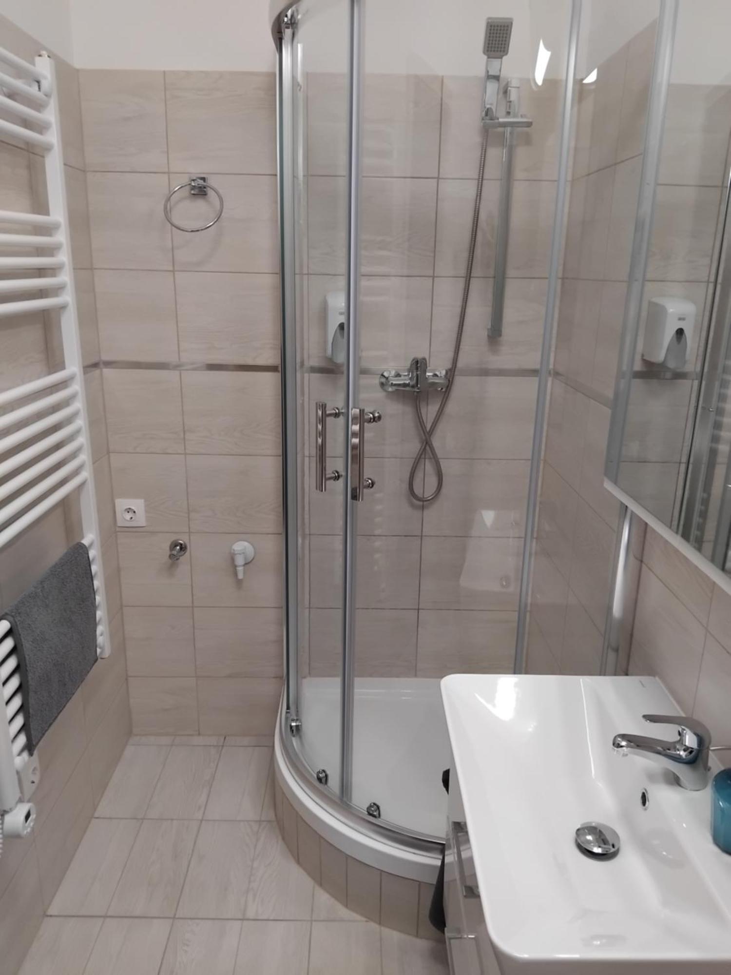 Fot Szent Benedek Apartman 아파트 외부 사진