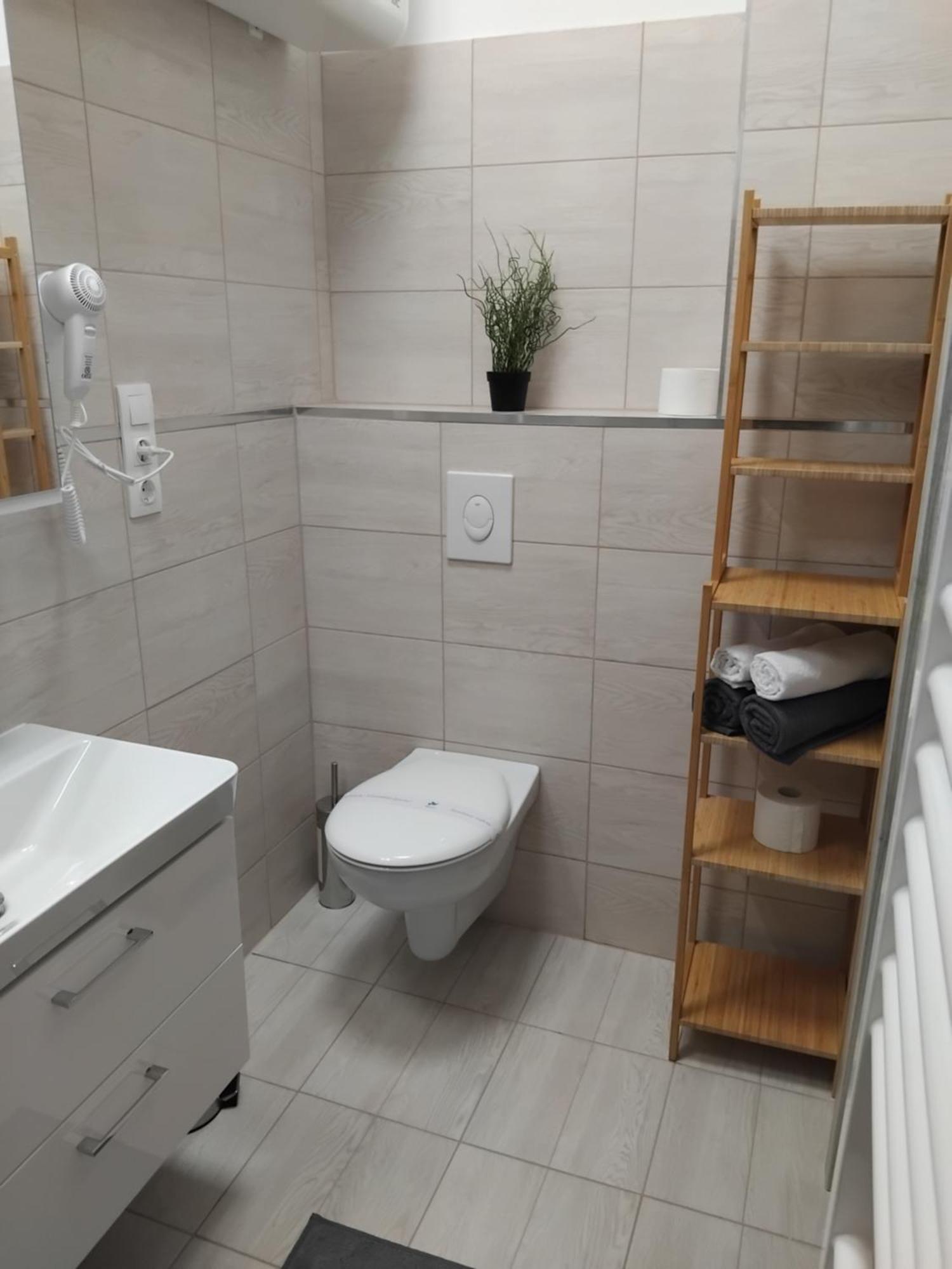 Fot Szent Benedek Apartman 아파트 외부 사진