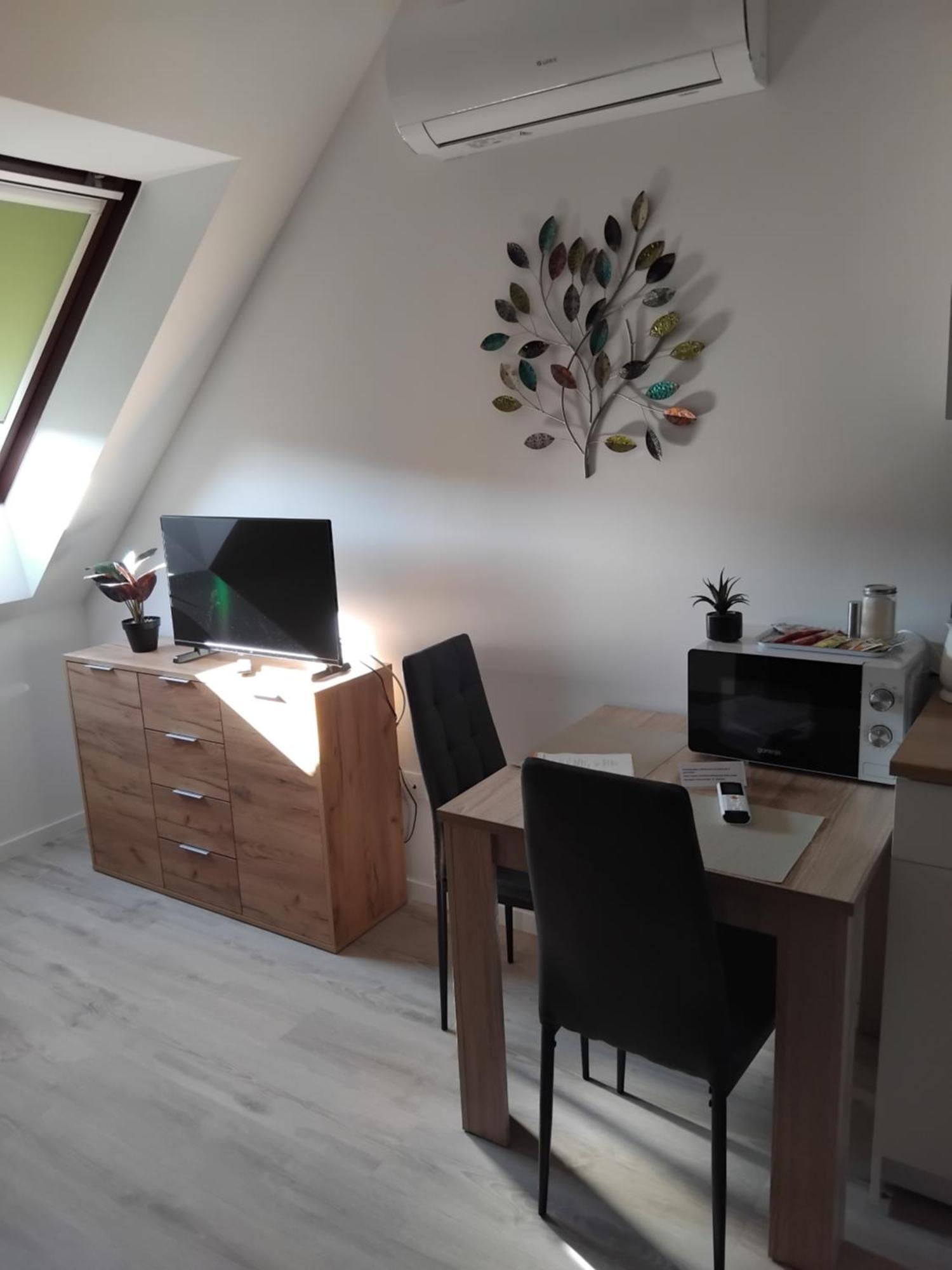 Fot Szent Benedek Apartman 아파트 외부 사진